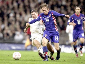 Luka Modric đầu quân cho CLB Tottenham