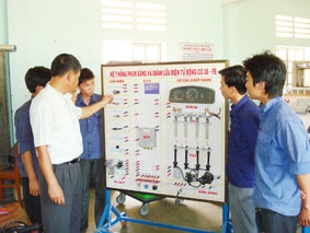 Từng bước nâng cao năng lực và chất lượng đào tạo nguồn nhân lực