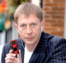 Ai là “cha đẻ” của iPod?