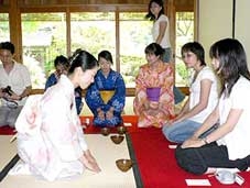 Học phí thấp, chất lượng cao