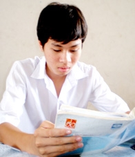 Vượt khó để tiếp tục đến trường