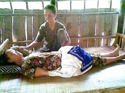 Chị Hoa cần sự giúp đỡ!