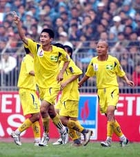 Tranh chấp ngôi nhì