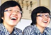 Song sinh “thần giao cách cảm”
