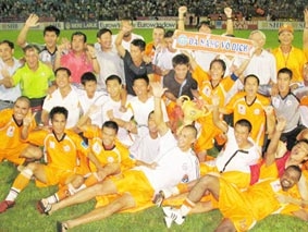 SHB Đà Nẵng đăng quang