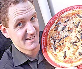 Pizza châu chấu
