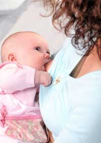 Thêm nhiều lợi ích khi nuôi con bằng sữa mẹ