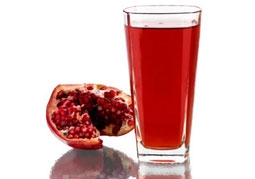 Nước lựu ép có thể hạn chế ung thư vú di căn