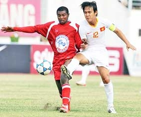 Không chỉ là cuộc đua tay ba