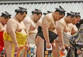 Lại bê bối trong làng sumo
