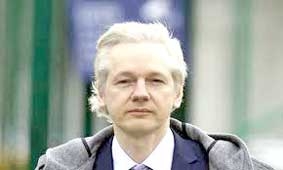 “Julian Assange” 
trở thành tên độc quyền?