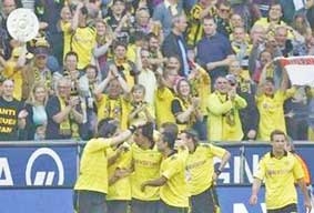 CLB Borussia Dortmund 
cuồn cuộn "dòng máu trẻ"