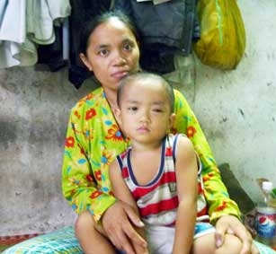 Xin giúp con tôi trị bệnh !