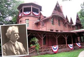 Giở trò trong nhà 
đại văn hào Mark Twain