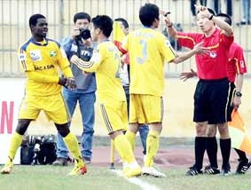 Ôi trọng tài !