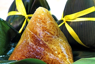 Bánh ú nước tro