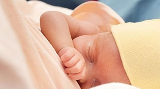 Sữa mẹ giúp giảm nguy cơ trầm cảm khi trưởng thành
