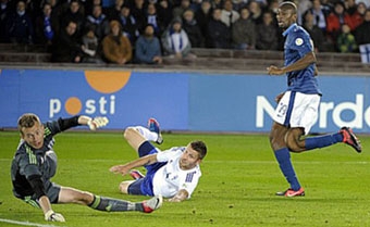 Niềm tin với Abou Diaby