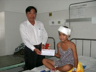 Em Huỳnh Như Ý tiếp tục nhận được sự hỗ trợ của các nhà hảo tâm