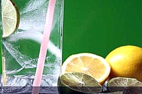 10 công dụng tuyệt vời của nước chanh