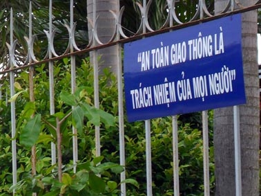 Tuần tra khép kín địa bàn, đảm bảo trật tự, an toàn giao thông