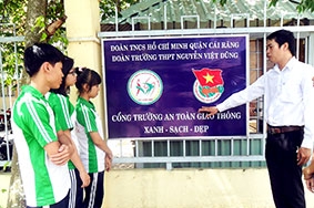 Nhân rộng mô hình “Cổng trường an toàn giao thông Xanh - Sạch - Đẹp”
