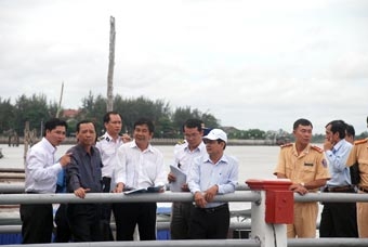 KHẢO SÁT LẮP ĐẶT BIỂN BÁO CẤM PHƯƠNG TIỆN THỦY 
ĐẬU TẠI  BẾN NINH KIỀU