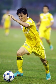 Sông Lam Nghệ An - “đuối” đường dài?