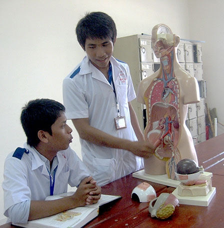 Giải pháp cho nguồn 

nhân lực y tế ĐBSCL