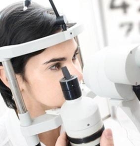 Tầm soát đột quị bằng cách kiểm tra võng mạc