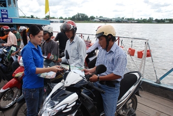 QUYẾT TÂM GÌN GIỮ TRẬT TỰ AN TOÀN GIAO THÔNG TỪ NAY ĐẾN CUỐI NĂM
