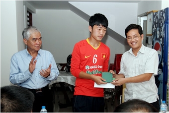 Gần lắm,  World Cup!