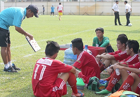 Gian nan tìm lực lượng cho U-21 Cần Thơ