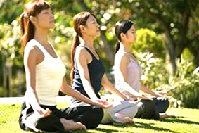 Yoga giúp chữa tật 

nghiến răng lúc ngủ