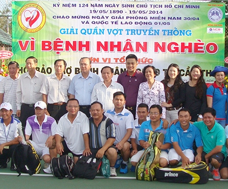 Giải quần vợt thiện nguyện