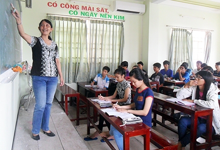 “Lò” luyện vắng thí sinh, do đâu?