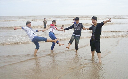 Ngạc nhiên Hồ Bể
