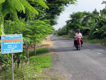 Đồng lòng xây dựng đoạn đường đẹp, an toàn