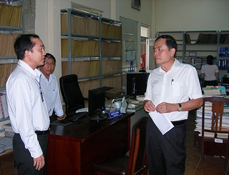 Tập trung chấn chỉnh lề lối làm việc
của cán bộ, công chức, viên chức