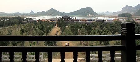 Uy nghi chùa Bái Đính