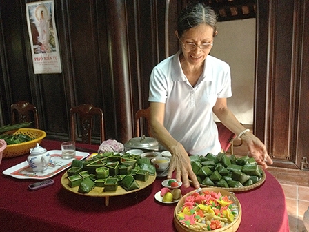 Bánh ngon làng cổ
