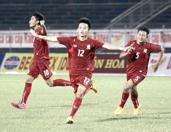 Bất ngờ phút cuối