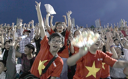 Chưa đủ !