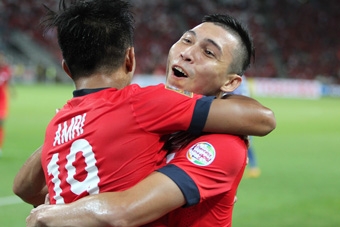 “Sư tử biển” hay “Thiên thần trắng”?