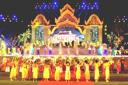 Khai mạc Ngày hội văn hóa, thể thao và du lịch 
vùng đồng bào Khmer Nam bộ lần thứ VI