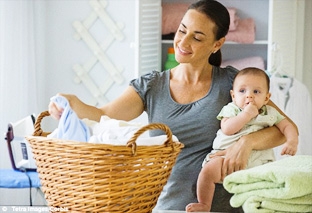 Trò chuyện cải thiện kỹ năng giao tiếp ở trẻ tốt hơn đọc sách