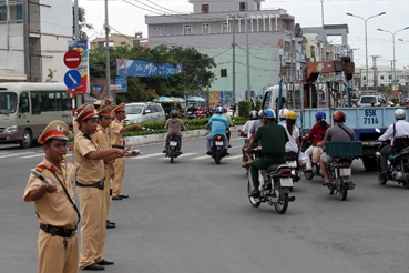 Lập lại trật tự hành lang an toàn giao thông đường bộ giai đoạn 2014-2020