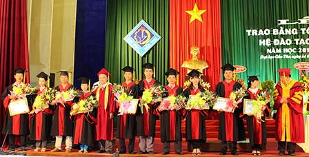 Liên kết đào tạo nguồn nhân lực 
cho khu vực ĐBSCL