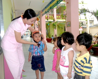 Tạo môi trường giáo dục an toàn giao thông lành mạnh cho trẻ