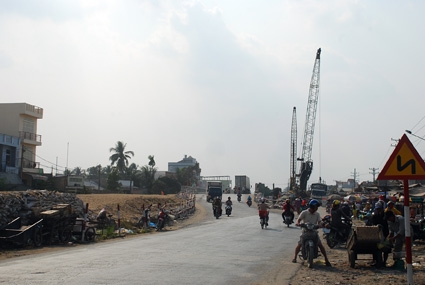 ĐẢM BẢO THÔNG SUỐT GIAO THÔNG DỊP TẾT ẤT MÙI NĂM 2015